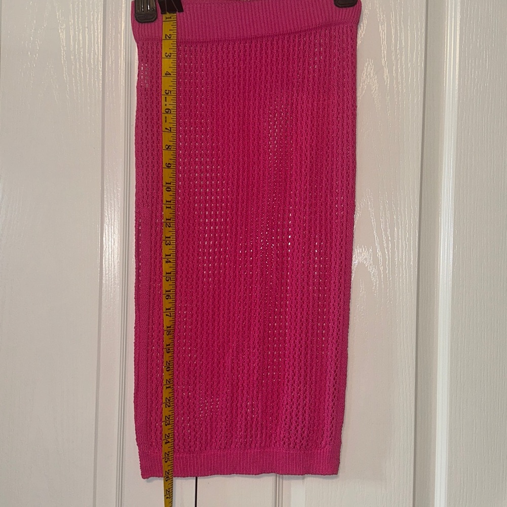 Cover up 2 pieces pink top and Skirt with Side Slip Size Small - Picture 5 of 12